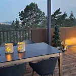 3 Bedroom Cozy In