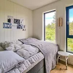 Ferienhaus 3 Bedroom Cozy In